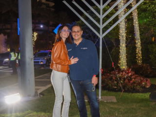 HOLIDAY LIGHTING-068